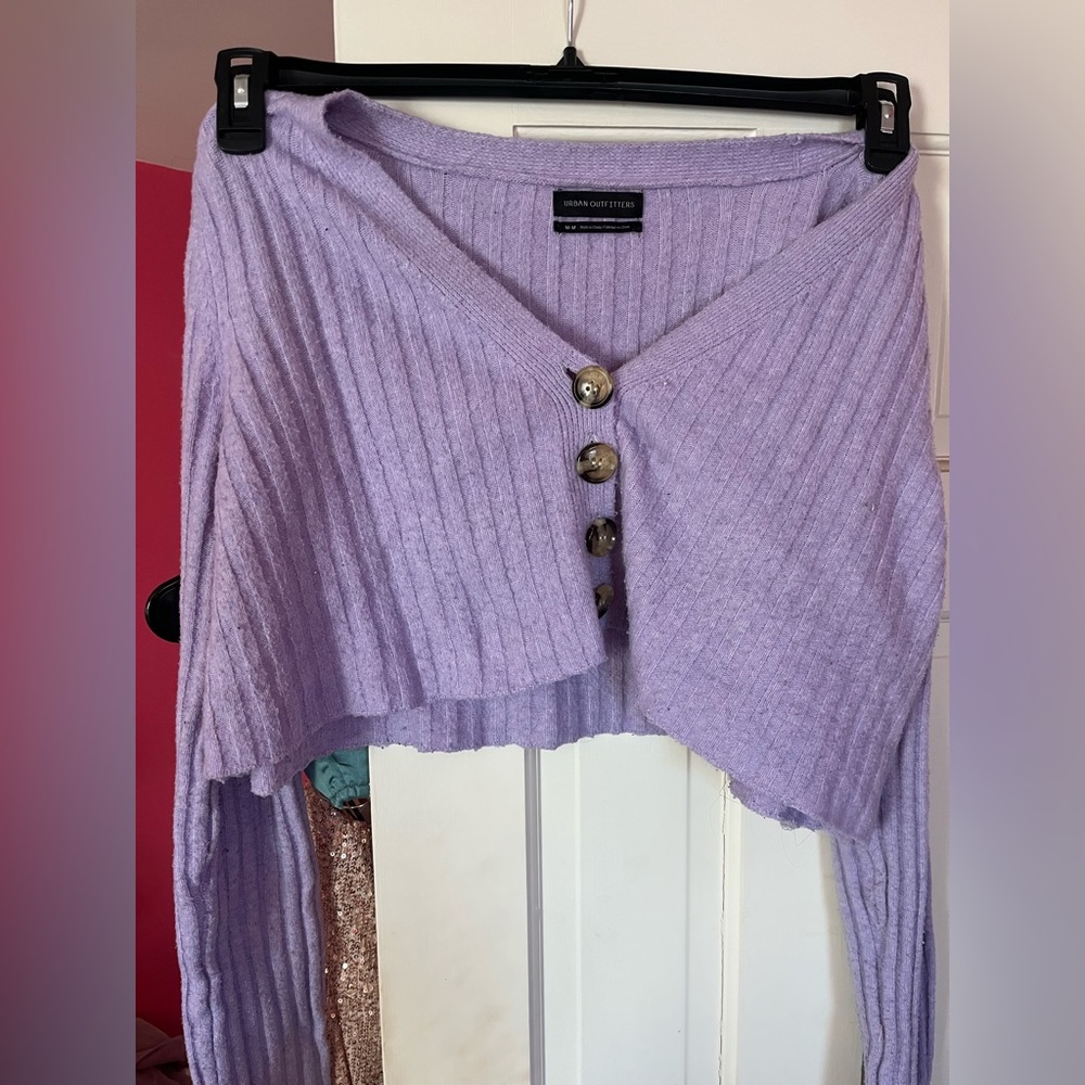 cropped sweater